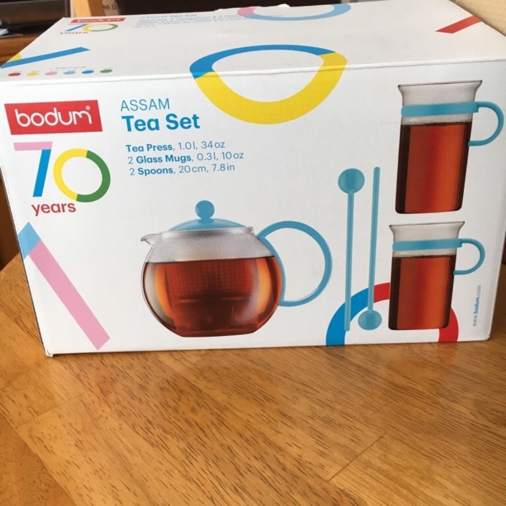Bodum glass tea set